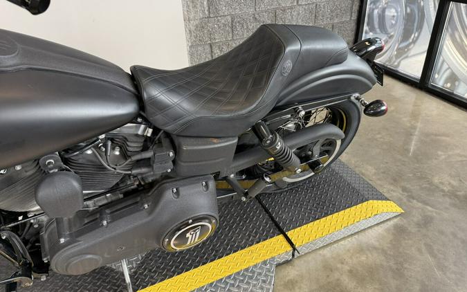 2012 Harley-Davidson® Street Bob® FXDB
