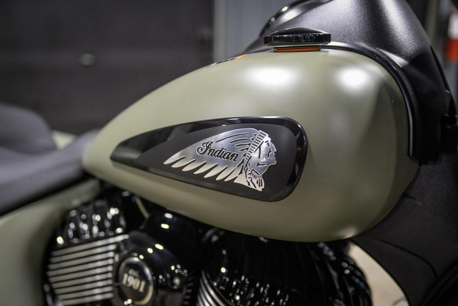 2025 Indian Motorcycle Springfield® Dark Horse®