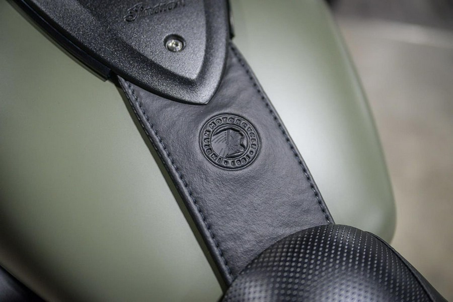 2025 Indian Motorcycle Springfield® Dark Horse®