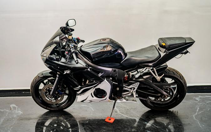 2007 Yamaha Motor Corp., USA YZF-R6S