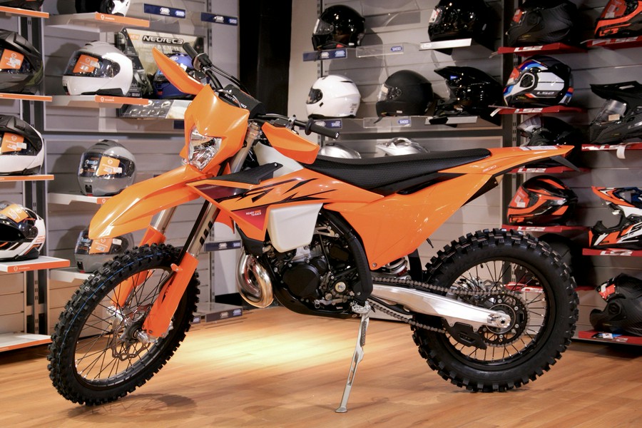 2026 KTM 300 XCW