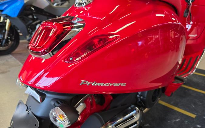 2025 Vespa Primavera 150 Red