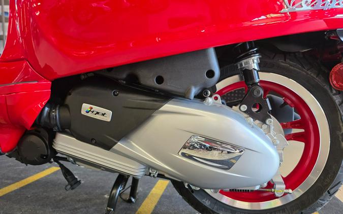 2025 Vespa Primavera 150 Red