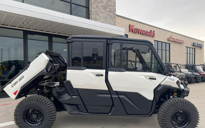 2026 Can-Am® DEFENDER MAX LIMITED CAB HD11