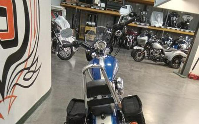 2010 Harley-Davidson® XL1200C - Sportster® 1200 Custom