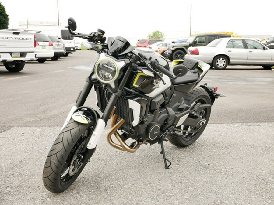 2024 Cfmoto 700CL-X Sport