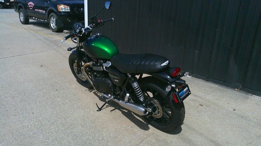 2024 Triumph Speed Twin 900 Stealth Edition