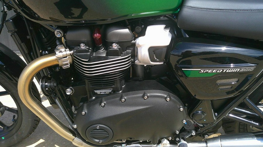 2024 Triumph Speed Twin 900 Stealth Edition