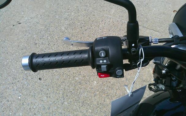 2024 Triumph Speed Twin 900 Stealth Edition