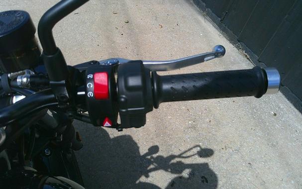 2024 Triumph Speed Twin 900 Stealth Edition