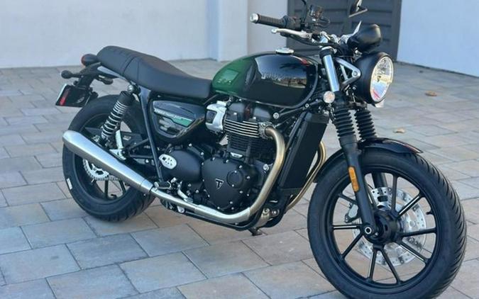 2024 Triumph Speed Twin 900 Stealth Edition