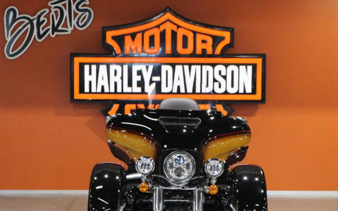 2024 Harley-Davidson® FLHTCUTG - Tri Glide® Ultra