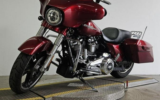 2017 Harley-Davidson® FLHXS - Street Glide® Special