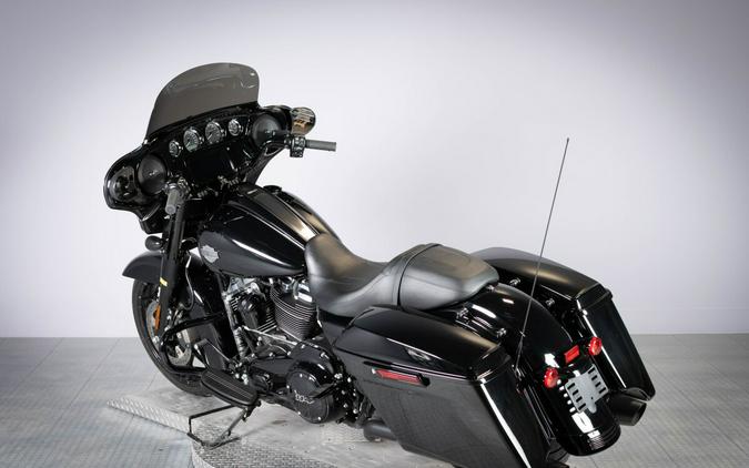 2022 Harley-Davidson Street Glide Special