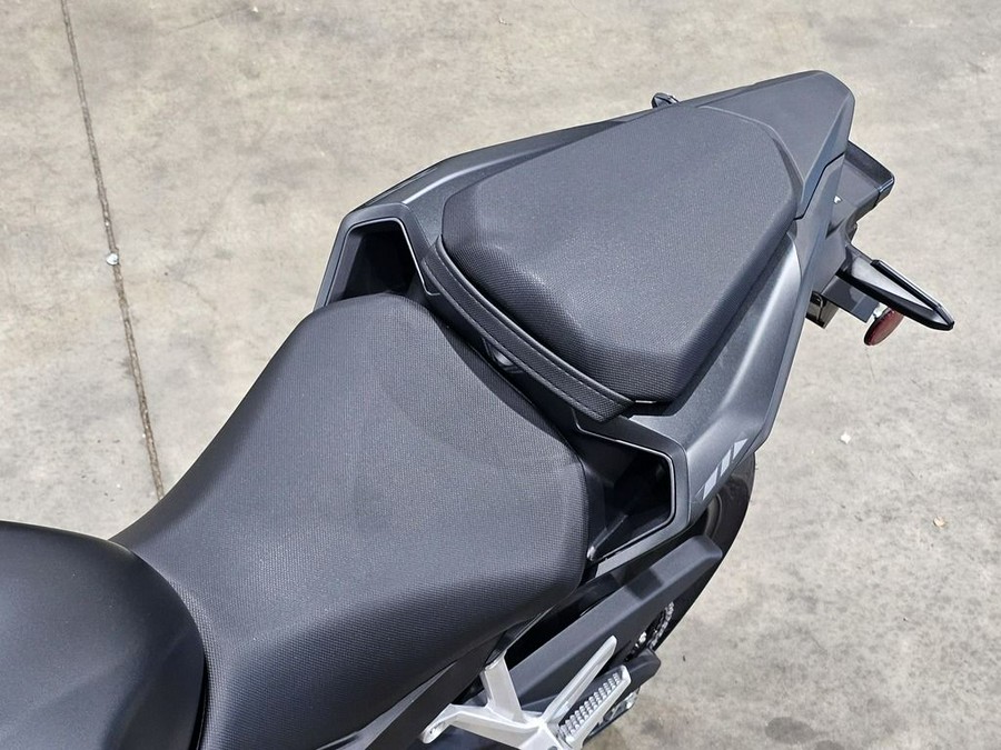 2025 Honda CB500F ABS