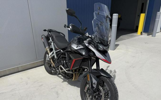 2025 Triumph Tiger 900 GT Pro Graphite / Sapphire Black