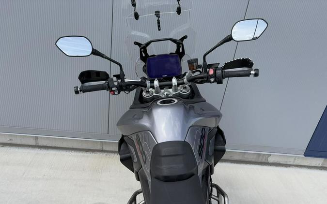 2025 Triumph Tiger 900 GT Pro Graphite / Sapphire Black