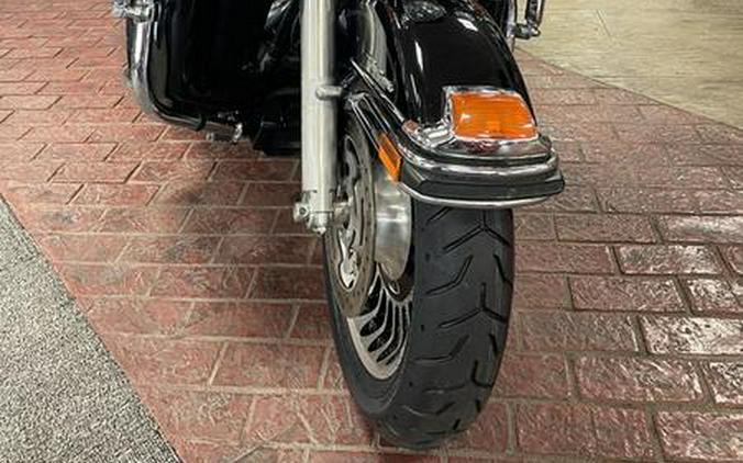 2013 Harley-Davidson® FLHTCU - Electra Glide® Ultra Classic®