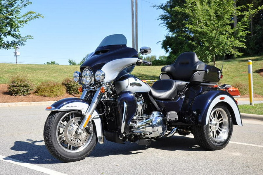 2019 Harley-Davidson® FLHTCUTG - Tri Glide® Ultra