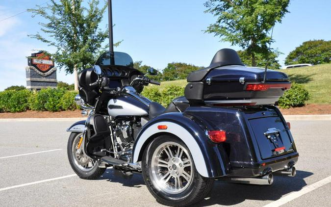 2019 Harley-Davidson® FLHTCUTG - Tri Glide® Ultra