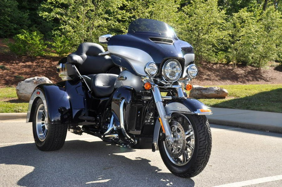 2019 Harley-Davidson® FLHTCUTG - Tri Glide® Ultra