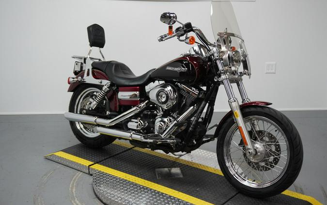 2014 Harley-Davidson® Super Glide® Custom Two-Tone Mysterious Red Sunglo/Blackened Cayenne Sunglo