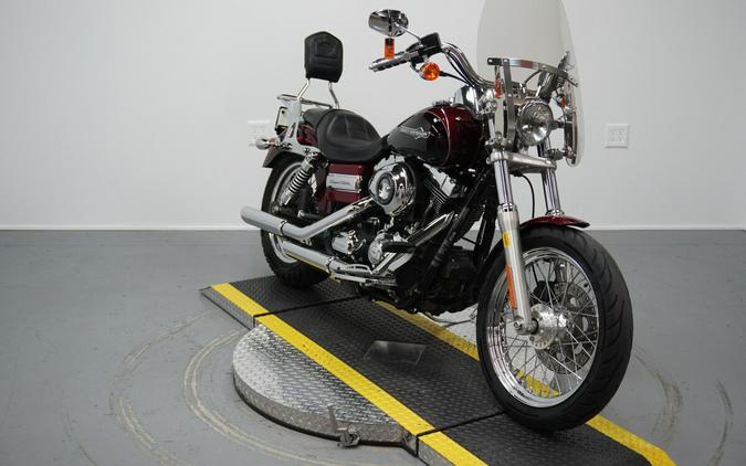 2014 Harley-Davidson® Super Glide® Custom Two-Tone Mysterious Red Sunglo/Blackened Cayenne Sunglo