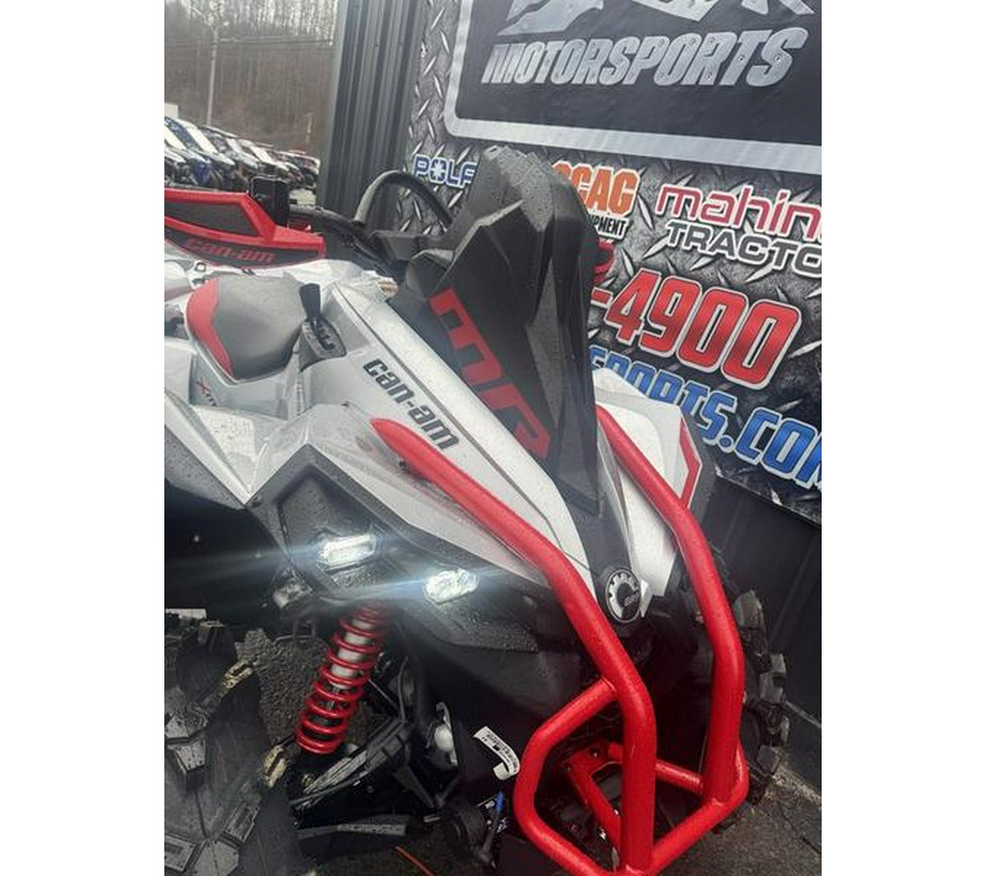 2026 Can-Am® Renegade X mr 1000 R Hyper Silver & Legion Red