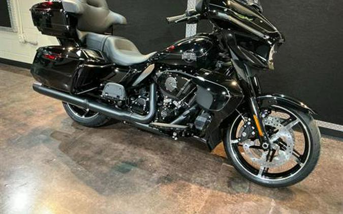 2025 Harley-Davidson Street Glide® Ultra