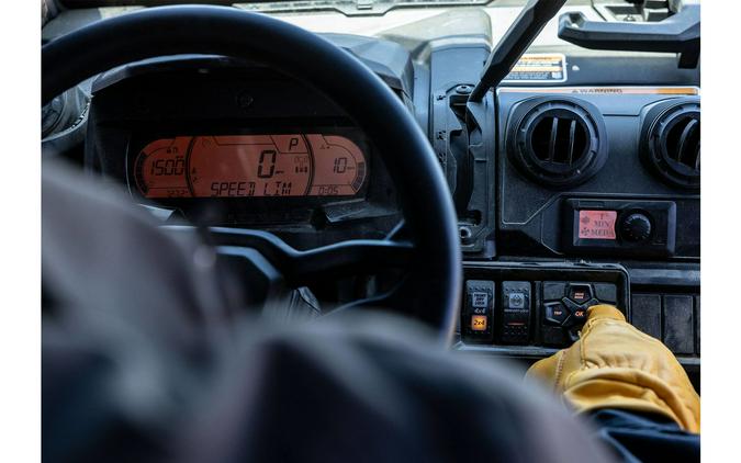 2025 Can-Am Defender MAX Limited