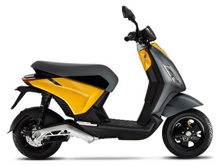 2023 Piaggio Piaggio 1 Active