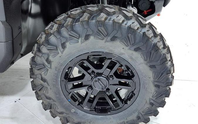 2026 Can-Am® Defender Limited HD11 Desert Tan & Carbon Black