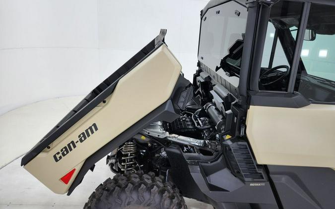 2026 Can-Am® Defender Limited HD11 Desert Tan & Carbon Black