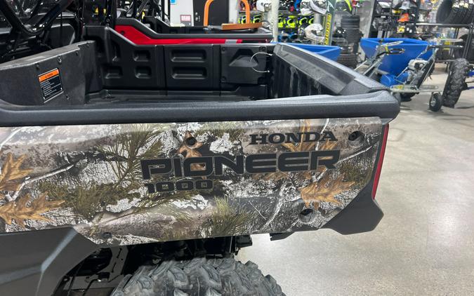 2024 Honda Pioneer 1000-6 Deluxe Crew Camo