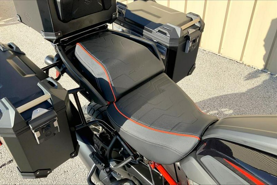 2024 Harley-Davidson® RA1250SE - CVO™ Pan America®