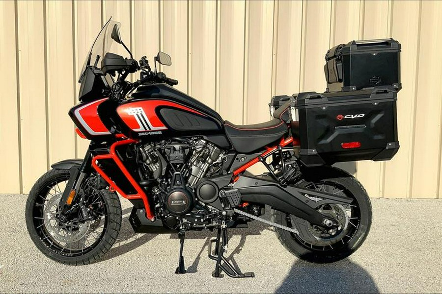 2024 Harley-Davidson® RA1250SE - CVO™ Pan America®