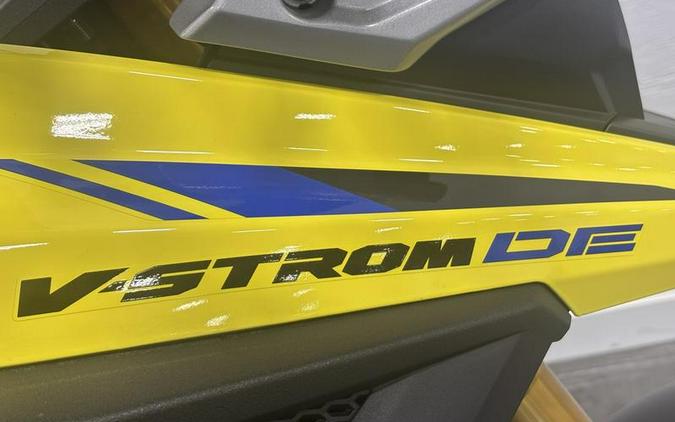 2023 Suzuki V-Strom 1050DE Adventure