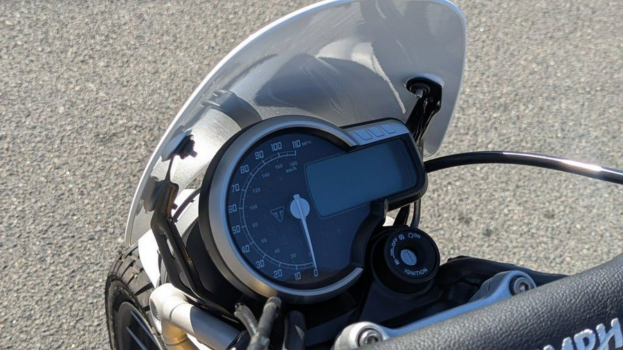 2025 Triumph Scrambler 400 XC Vanilla White