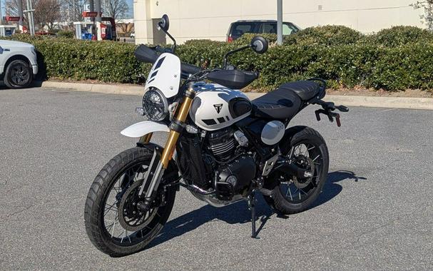 2025 Triumph Scrambler 400 XC Vanilla White
