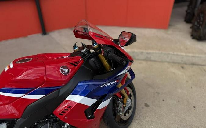 2026 Honda® CBR1000RR-R Fireblade SP