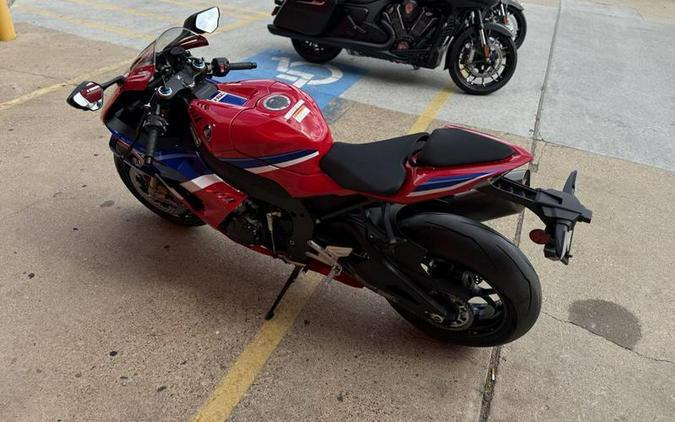 2026 Honda® CBR1000RR-R Fireblade SP