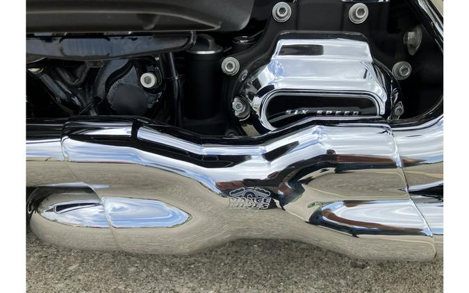 2017 FLTRU Road Glide® Ultra - Harley-Davidson®