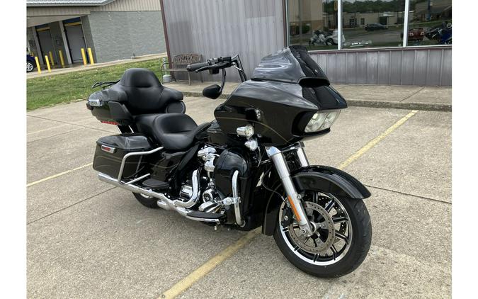 2017 FLTRU Road Glide® Ultra - Harley-Davidson®