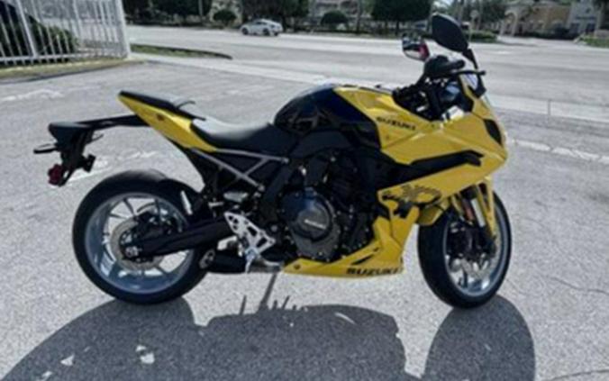 2024 Suzuki GSX-8R