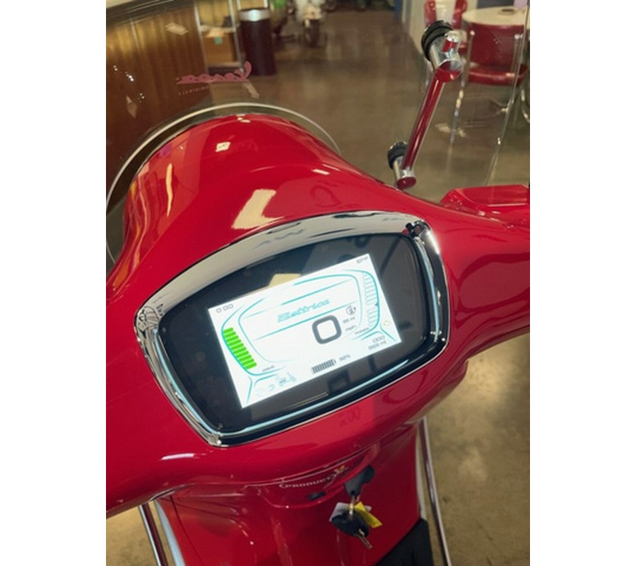 2023 Vespa Elettrica Red 70 KM/H