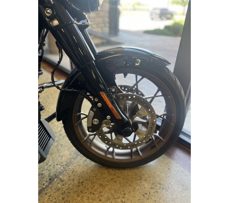 2023 Harley-Davidson Street Glide ST Vivid Black