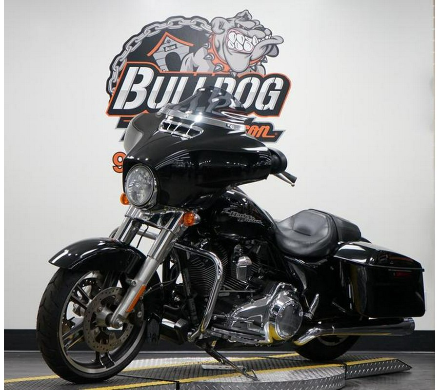 2014 Harley-Davidson® FLHX - Street Glide®