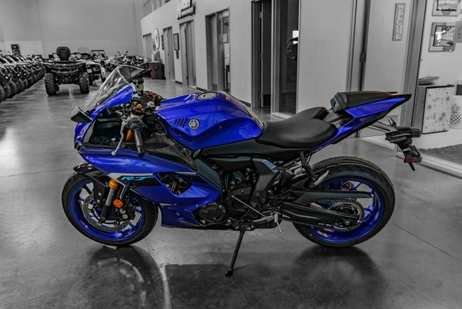2025 Yamaha YZF R7