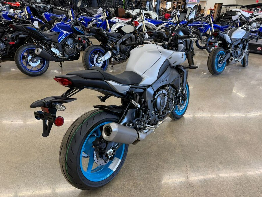 2026 Yamaha MT 10