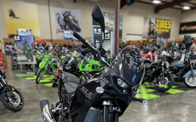 2026 Kawasaki KLE 500 ABS